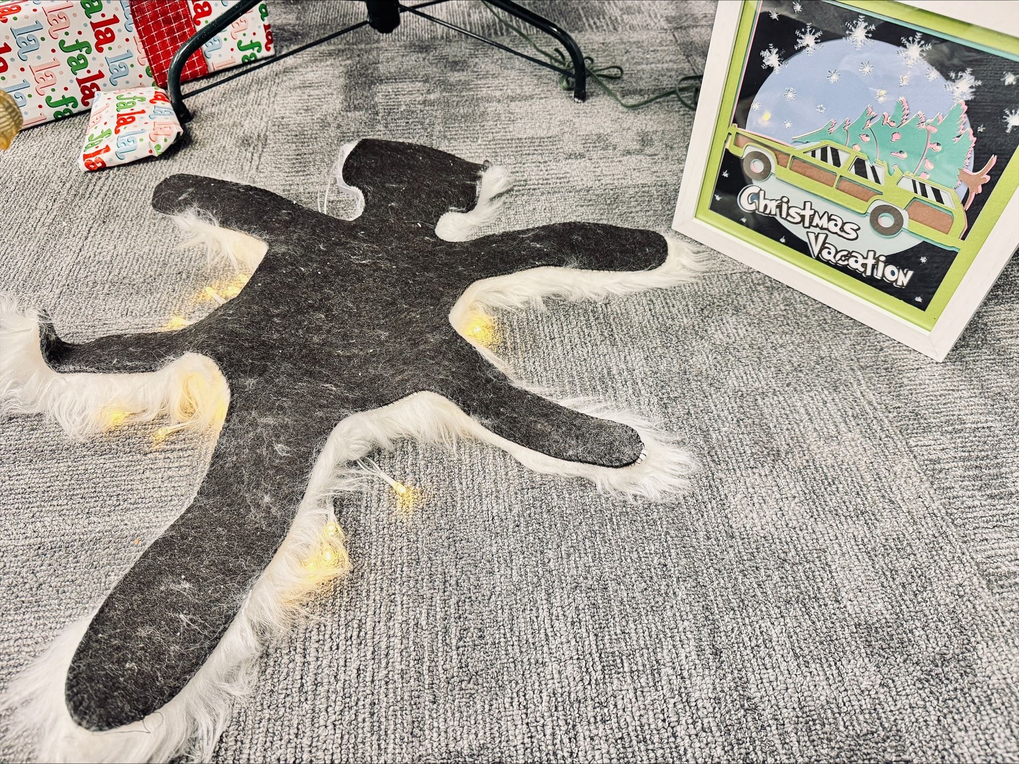 burnt cat imprint on floor